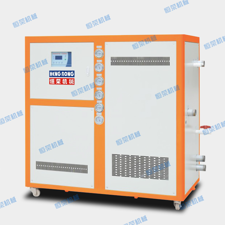 塑料注塑機為什么要配備工業(yè)冷水機？